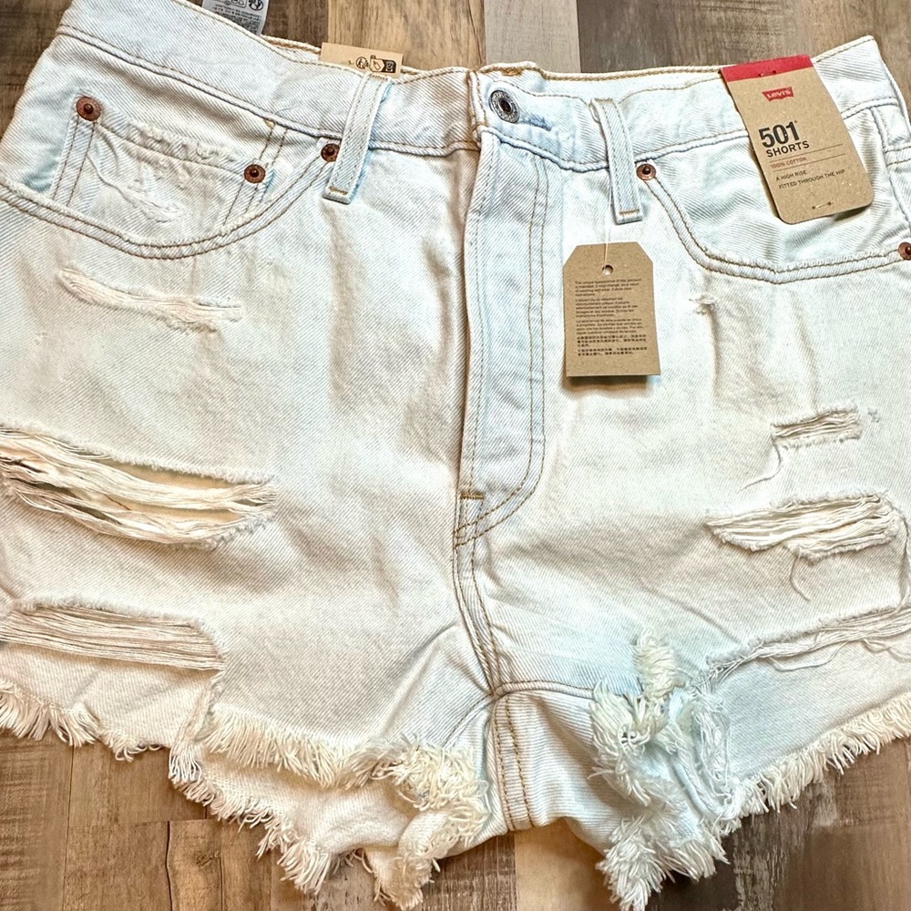 Levi's Distressed Jean Shorts - Sz 31 NWT , High-Waisted